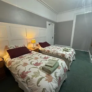 The Bliss 2 Stay, Self Check-in With Smart Lock, Non Smoking In And Out Homestay